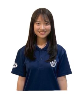 上山 真央